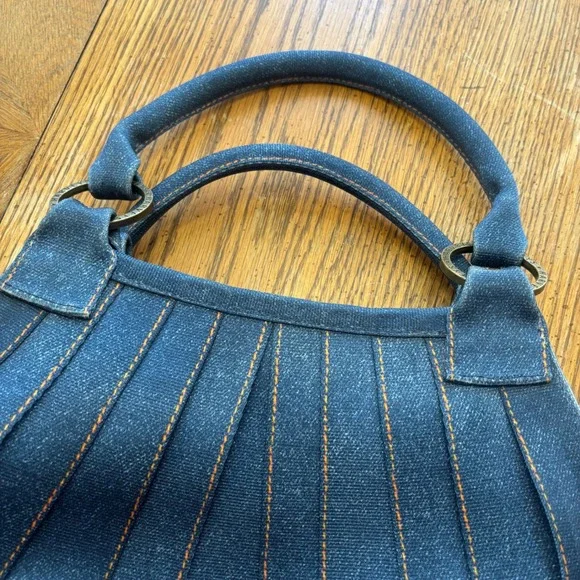 Harvey's Seatbelt Bag Stella Denim Blue Indigo Teardrop Curved Shape Satchel Bag - Picture 6 of 14